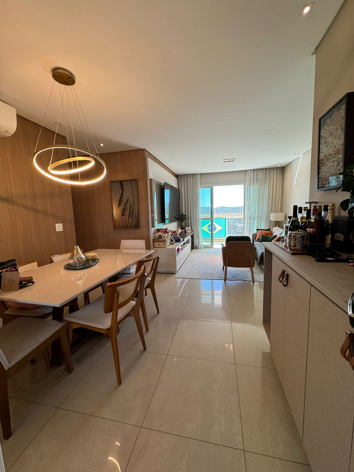Sala de Jantar e Estar